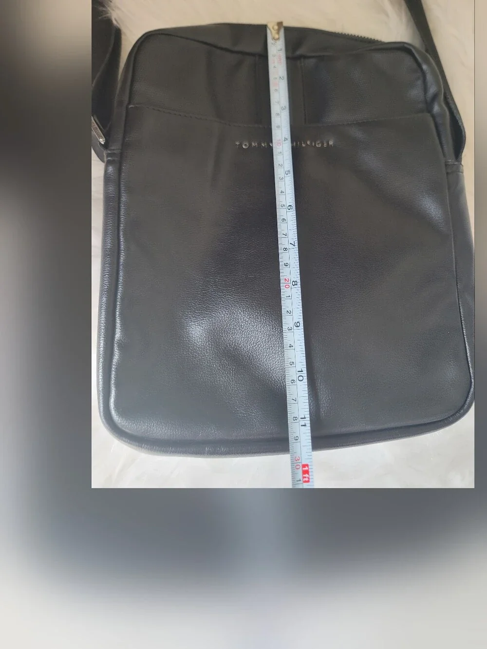 TOMMY HILFIGER Crossbody